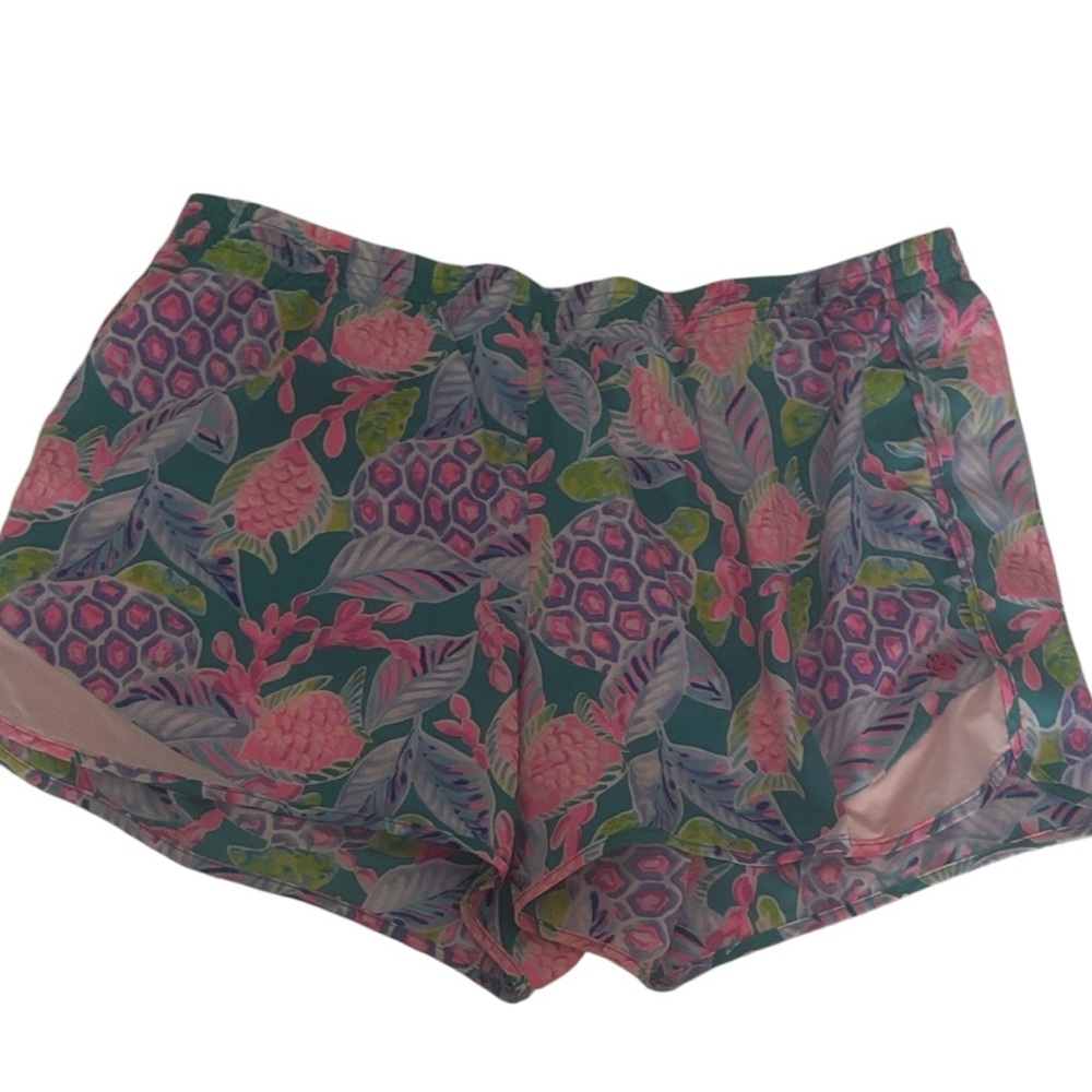 Lilly Pulitzer ocean trail shorts XL